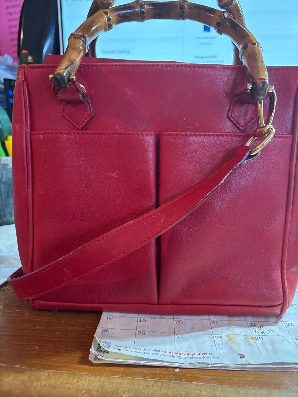 Gucci - Picture 2 of 3